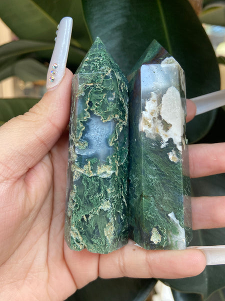 Moss agate crystal  tower