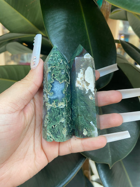Moss agate crystal  tower