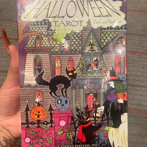 Halloween tarot deck