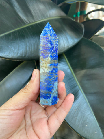 Lapis lazuli crystal point tower  (M)