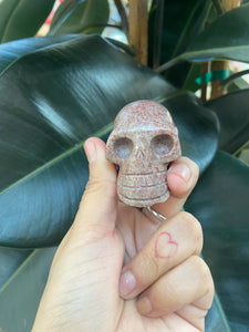 Medium size crystal skull