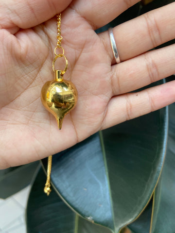 Gold pendulum